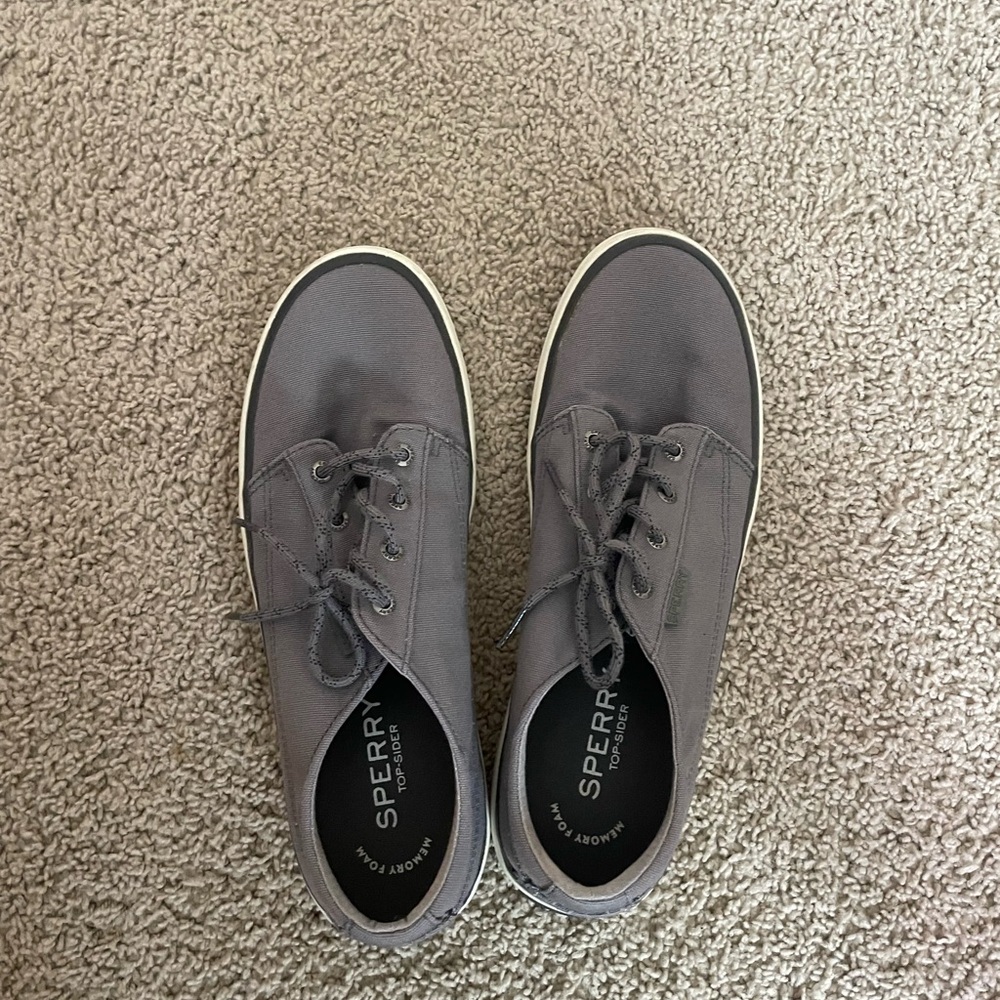 Sperry Gray Boat Shoes with Classic Design